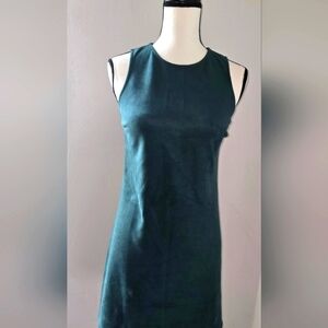 Fitted Green Sleeveless dress